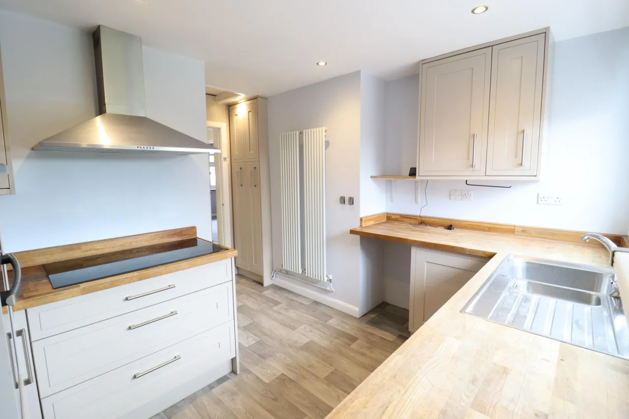 Willows Road, Telford, photo 5
