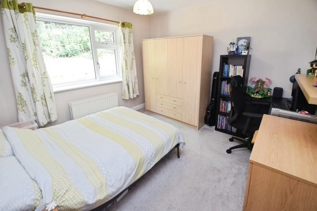 Shipley, Bradford, West Yorkshire, photo 7