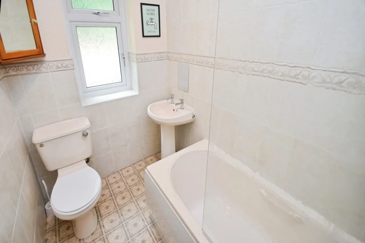 Shipley, Bradford, West Yorkshire, photo 8