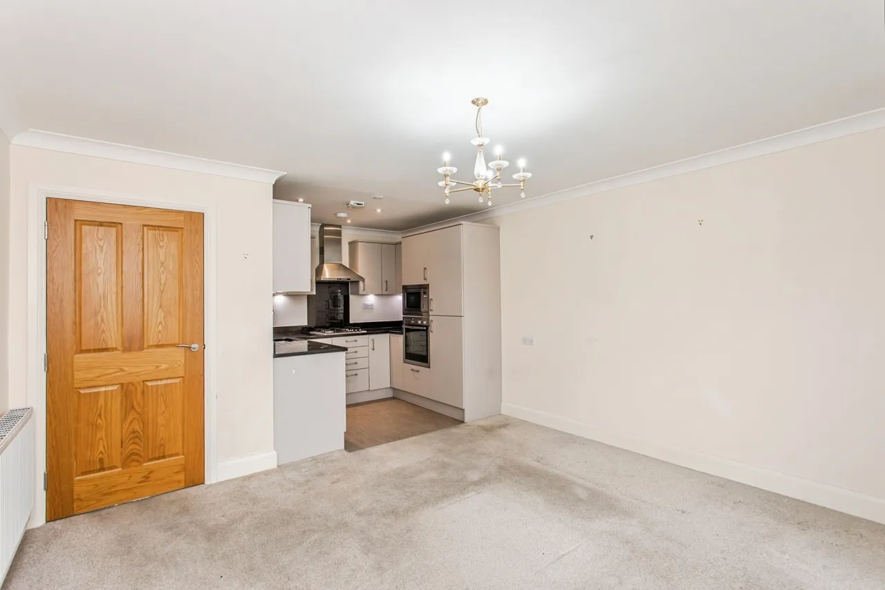 Cranleigh Drive, Leigh-on-Sea, Essex, SS9, photo 14