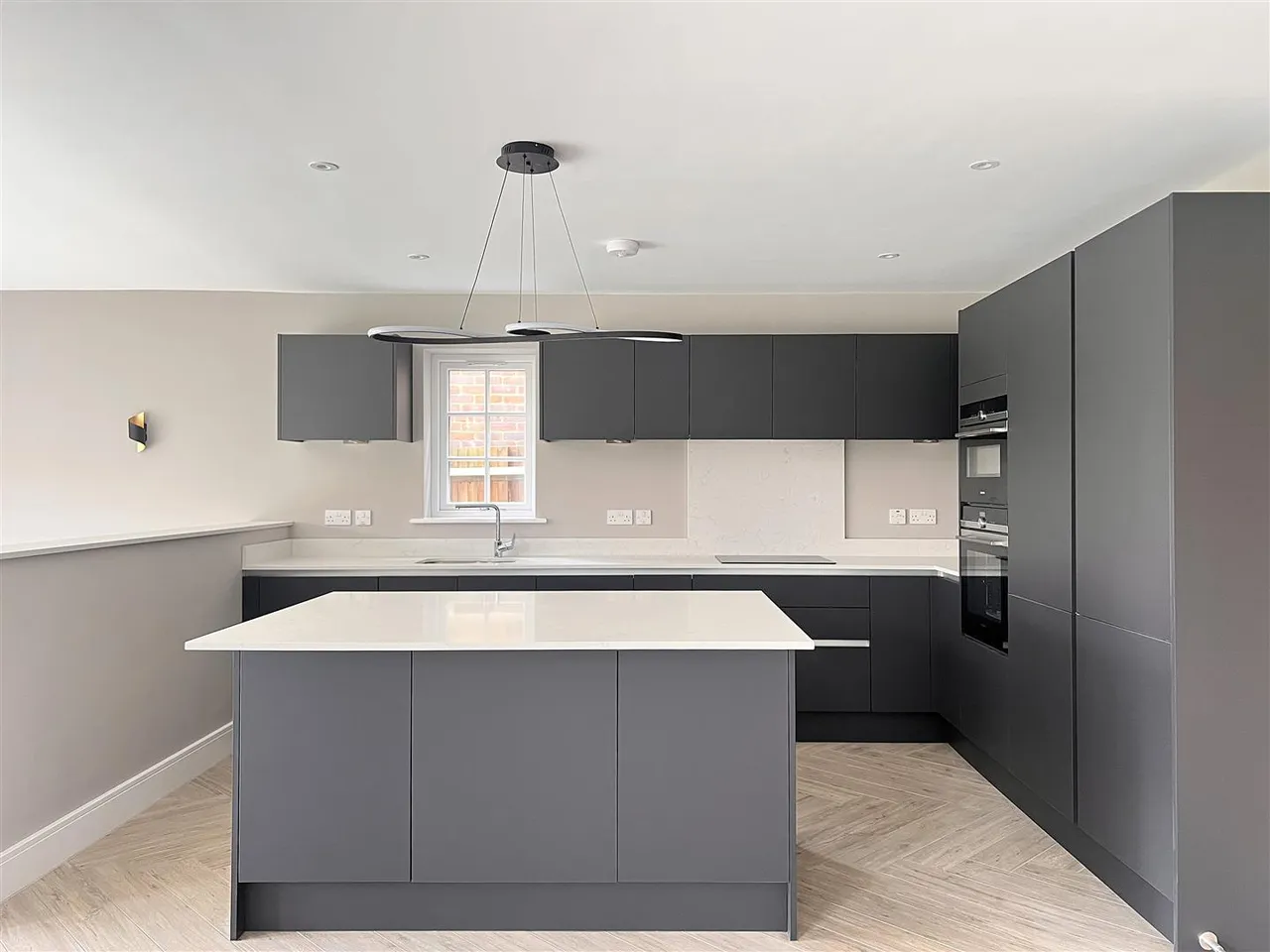 Leatherhead Road, Great Bookham, KT23, photo 7