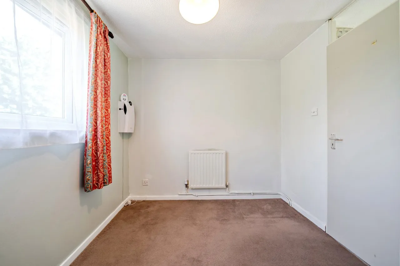 Campion Place, SE28, photo 17