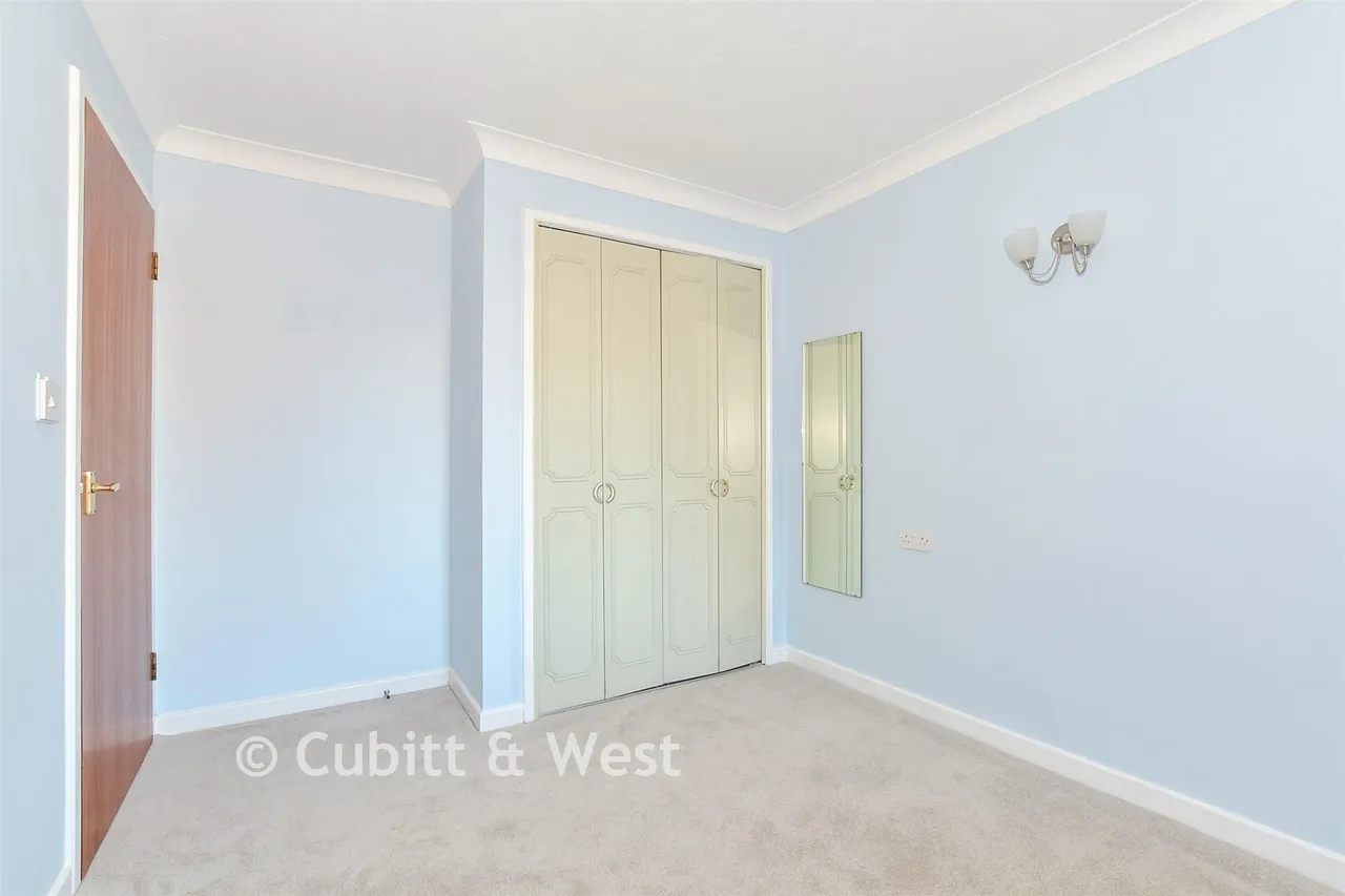 Mill Bay Lane, Horsham, RH12, photo 10