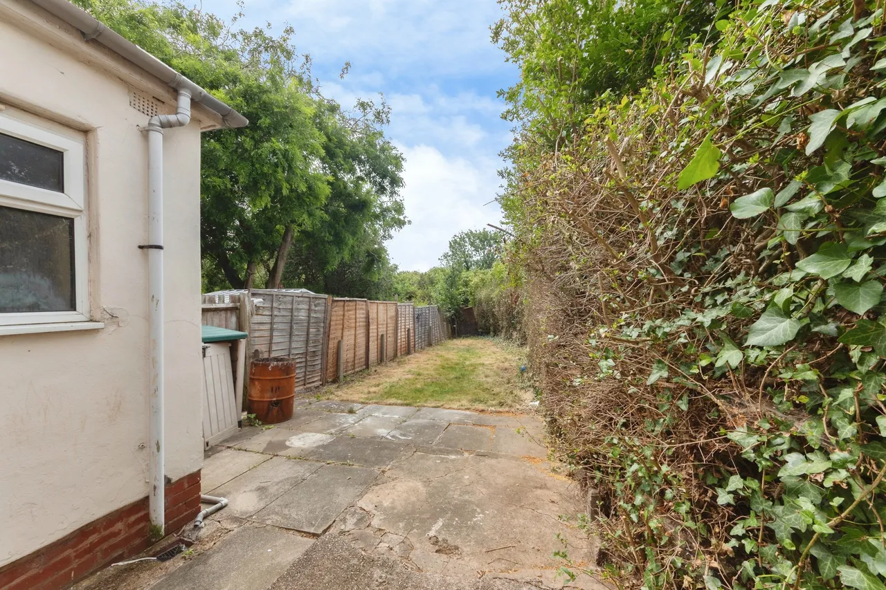 Heathcliff Road, Birmingham, B11, photo 17