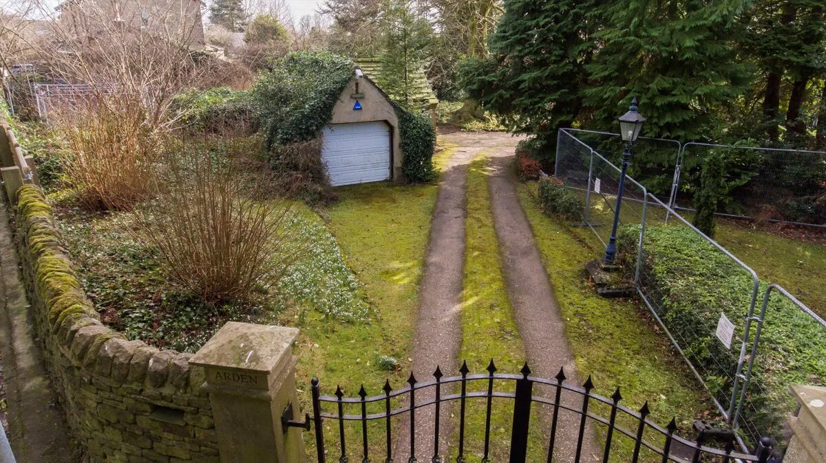 Gilstead Lane, Bingley, BD16, photo 4