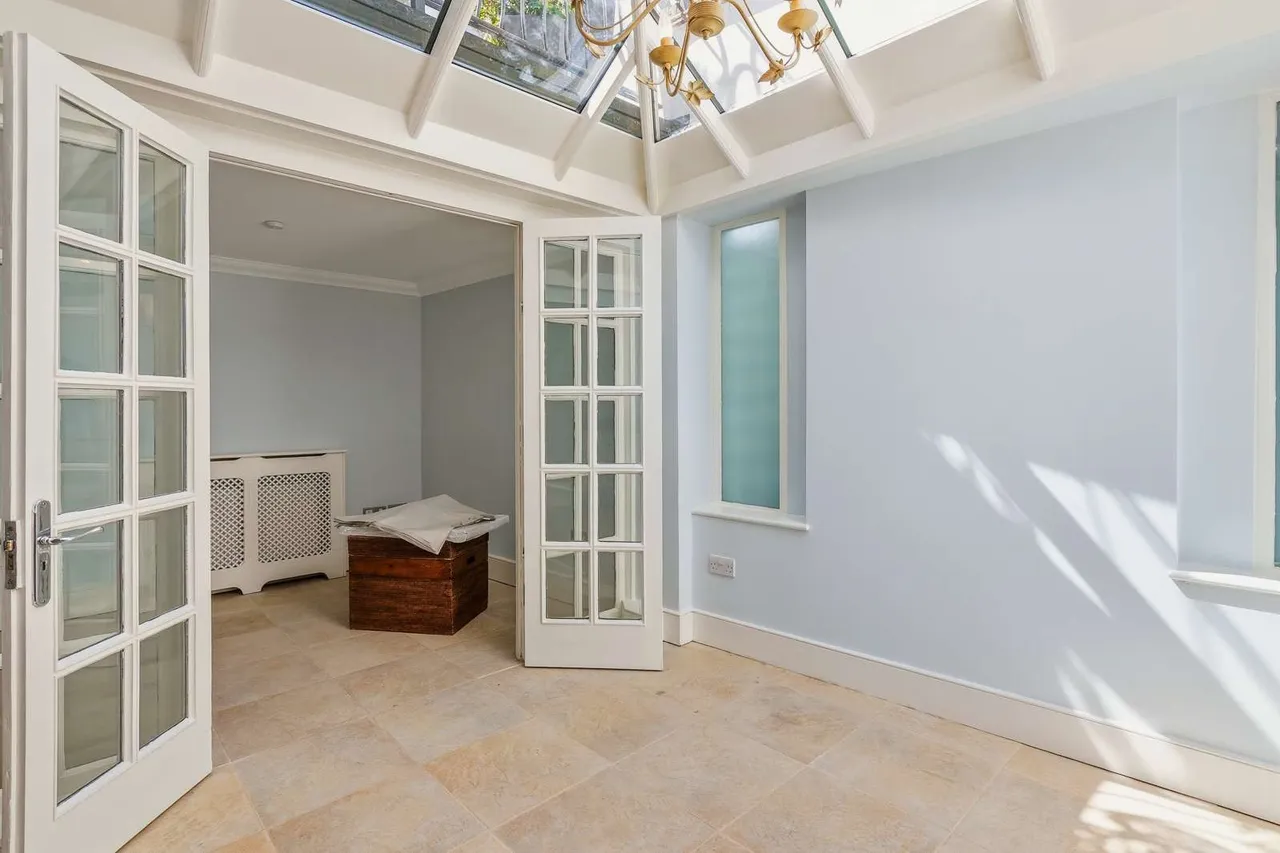 Old Church Street, London, United Kingdom, SW3 5BS, photo 9