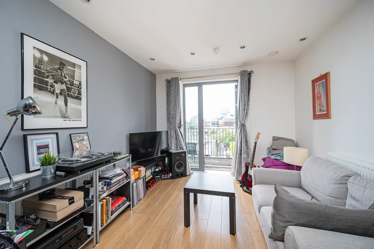 1 bed flat for sale — 609 Wilson Tower, 16 Christian Street, London