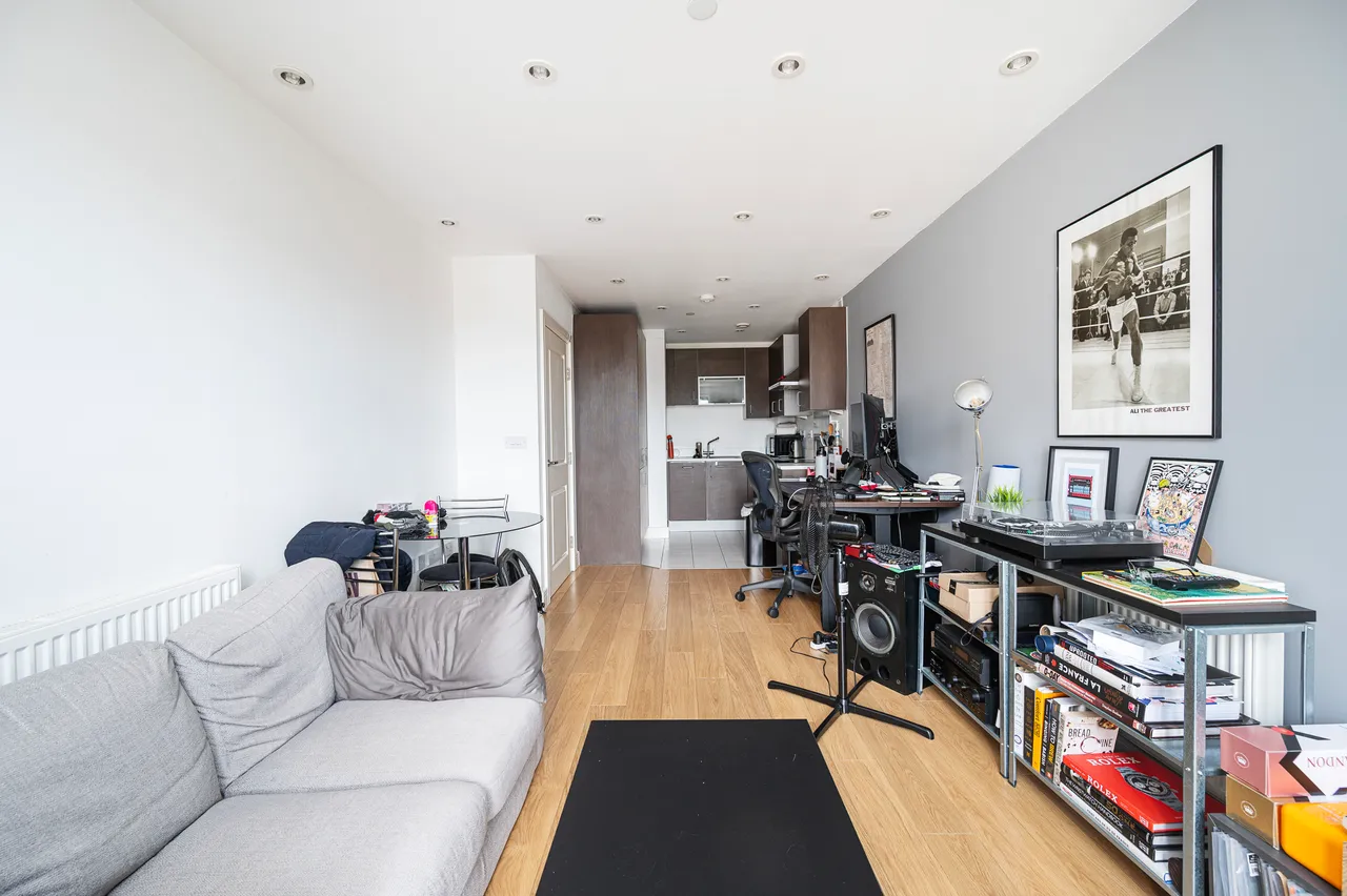 609 Wilson Tower, 16 Christian Street, London, photo 7