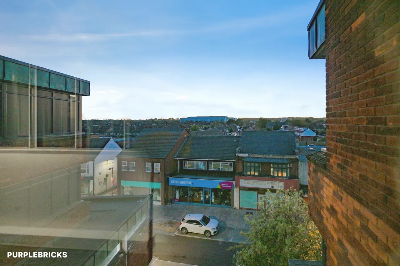 High Street, Waltham Cross, EN8, photo 5