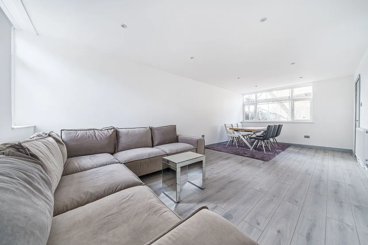 London, E17, photo 20