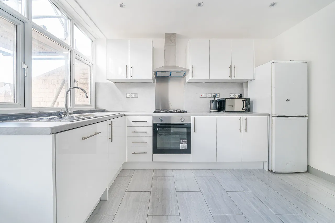 London, E17, photo 22