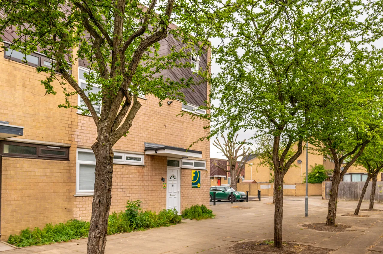 London, E17, photo 24