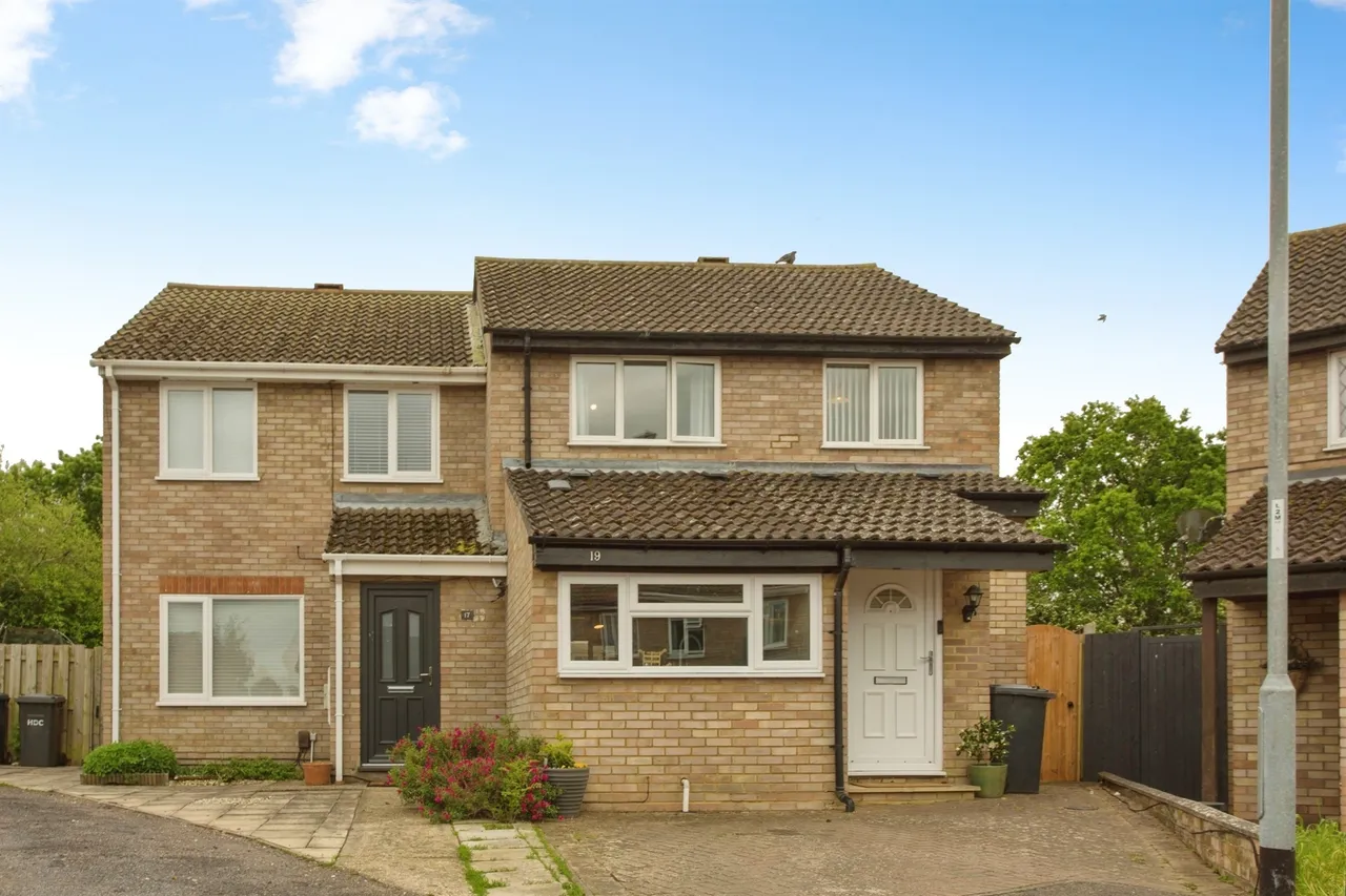 3 bed house for sale — Jellicoe Place, Eaton Socon, ST. NEOTS