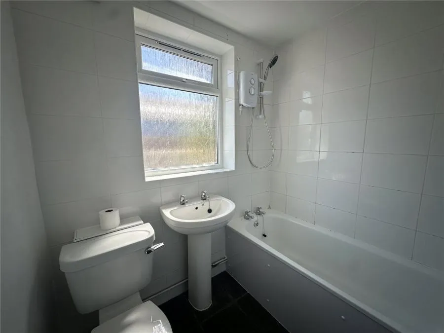 Wharf Road, Eastbourne, BN21, photo 8