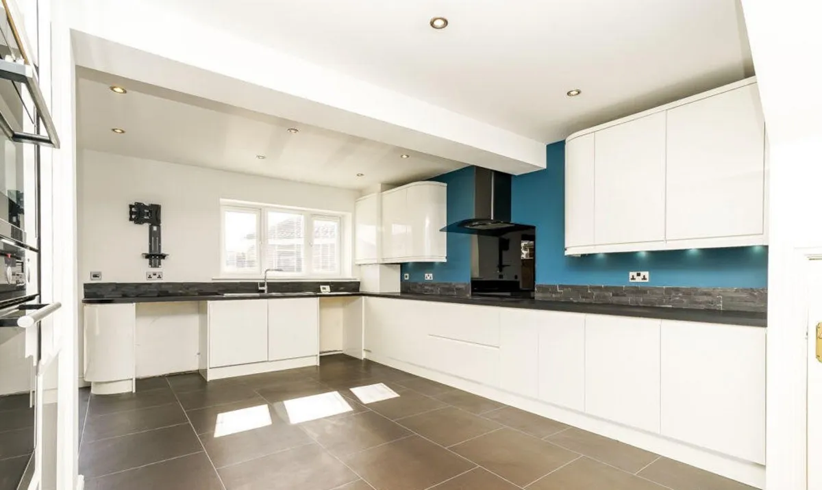 Cedar Drive, Jarrow, NE32, photo 8