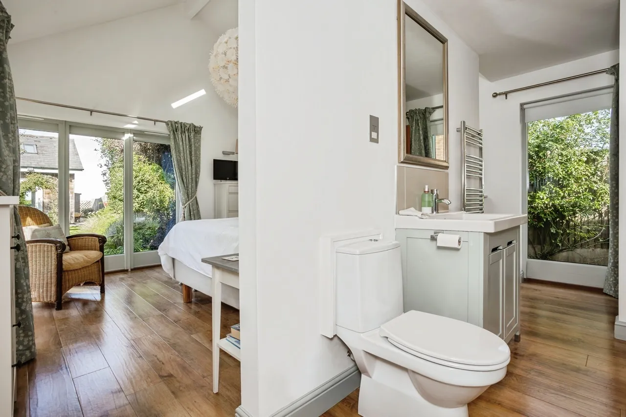 Shelton, Newark, NG23, photo 12
