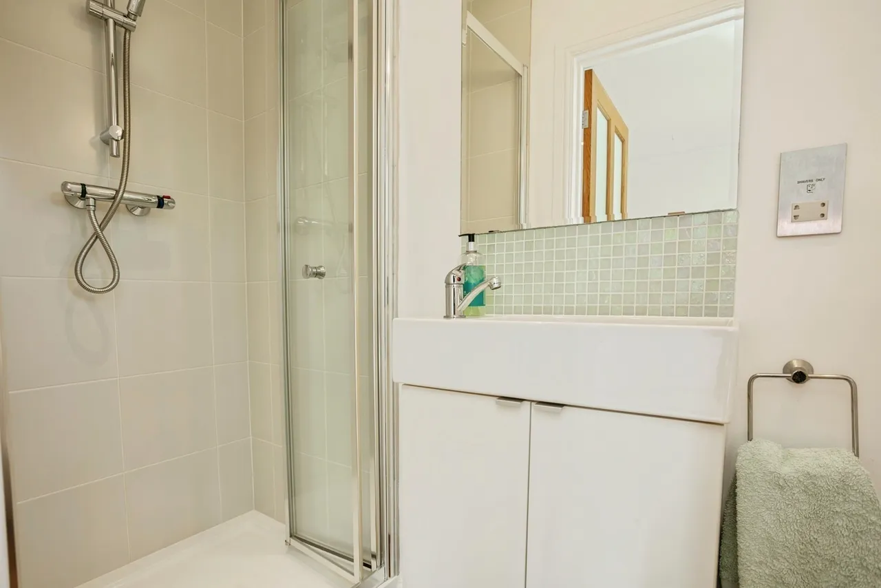 Shelton, Newark, NG23, photo 15
