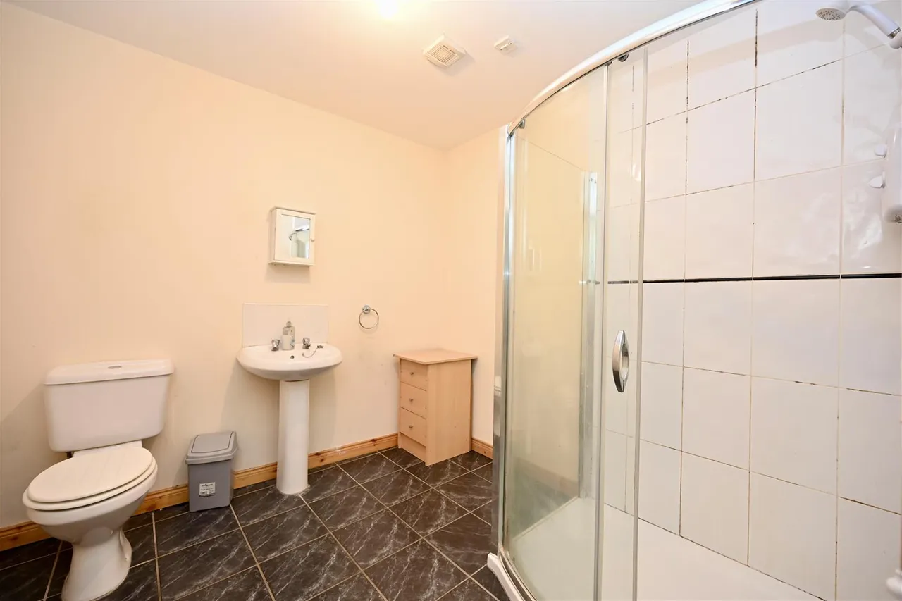 Edinburgh Street, Belfast, BT9, photo 10
