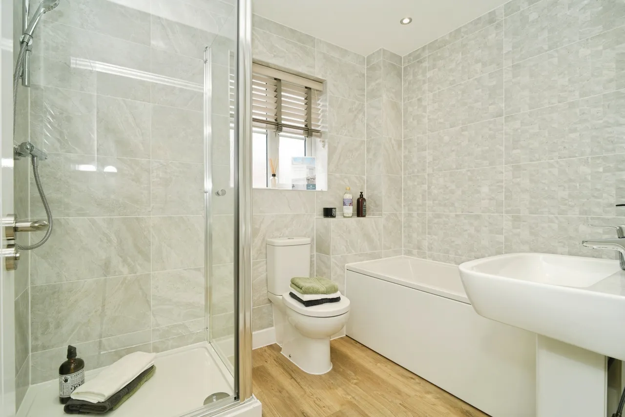 Spindles Drive, Rochdale, OL11, photo 12
