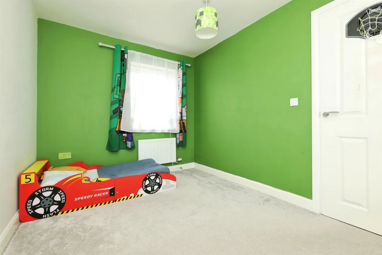 Woodland Crescent, Hatfield, DN7, photo 9