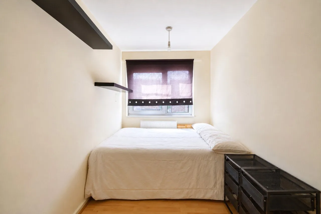 Gawsworth Close, Stratford, London, E15, photo 11