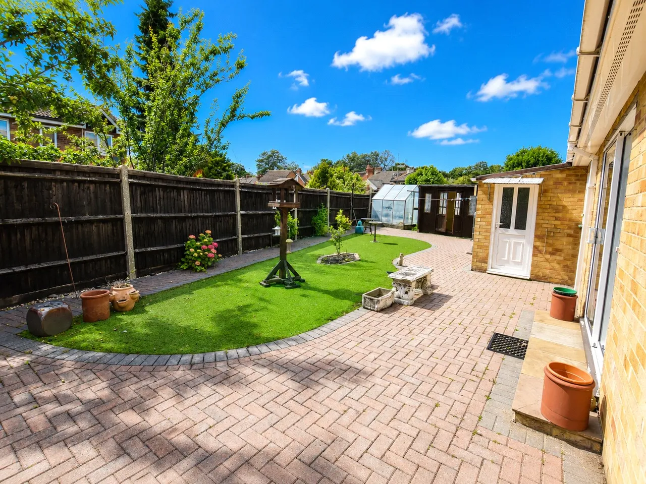 Woodcot Gardens, Farnborough, Hampshire, GU14 9RD, photo 14