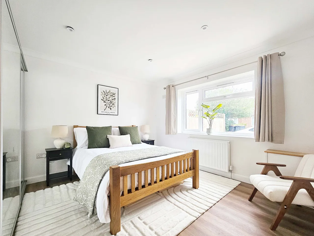 Woking, GU22, photo 9