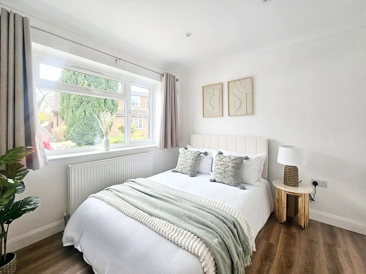 Woking, GU22, photo 11