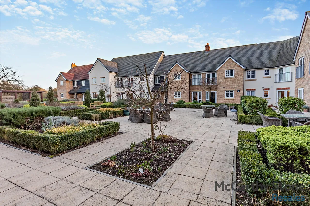 Lisle Lane, Ely, CB7, photo 4