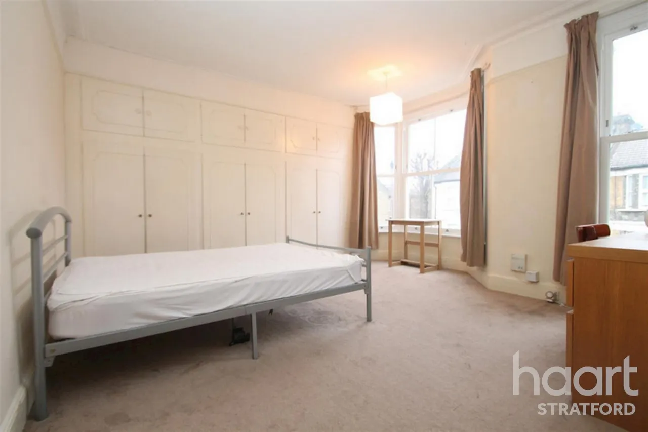 Leybourne Road, E11, photo 14