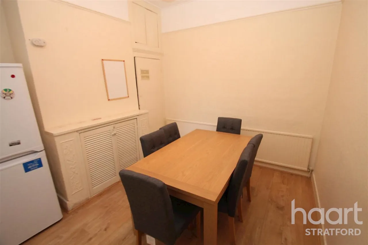 Leybourne Road, E11, photo 5