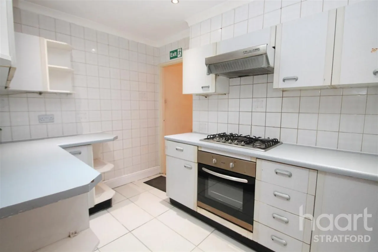 Leybourne Road, E11, photo 3