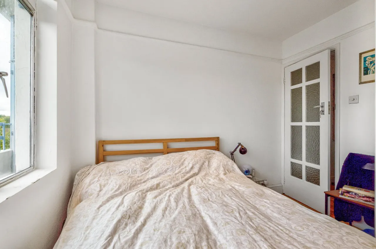 Gray's Inn Road, London, WC1X, photo 7