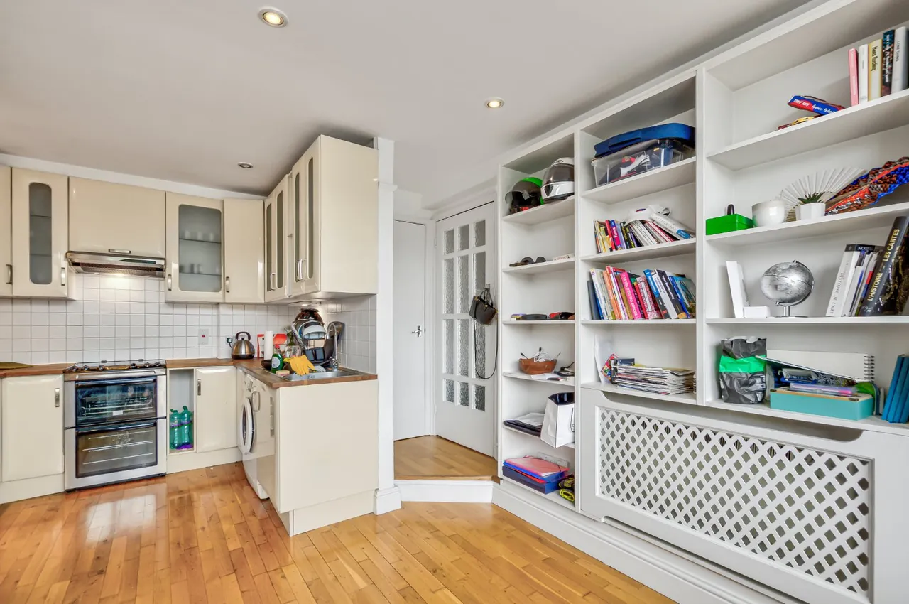 Gray's Inn Road, London, WC1X, photo 5
