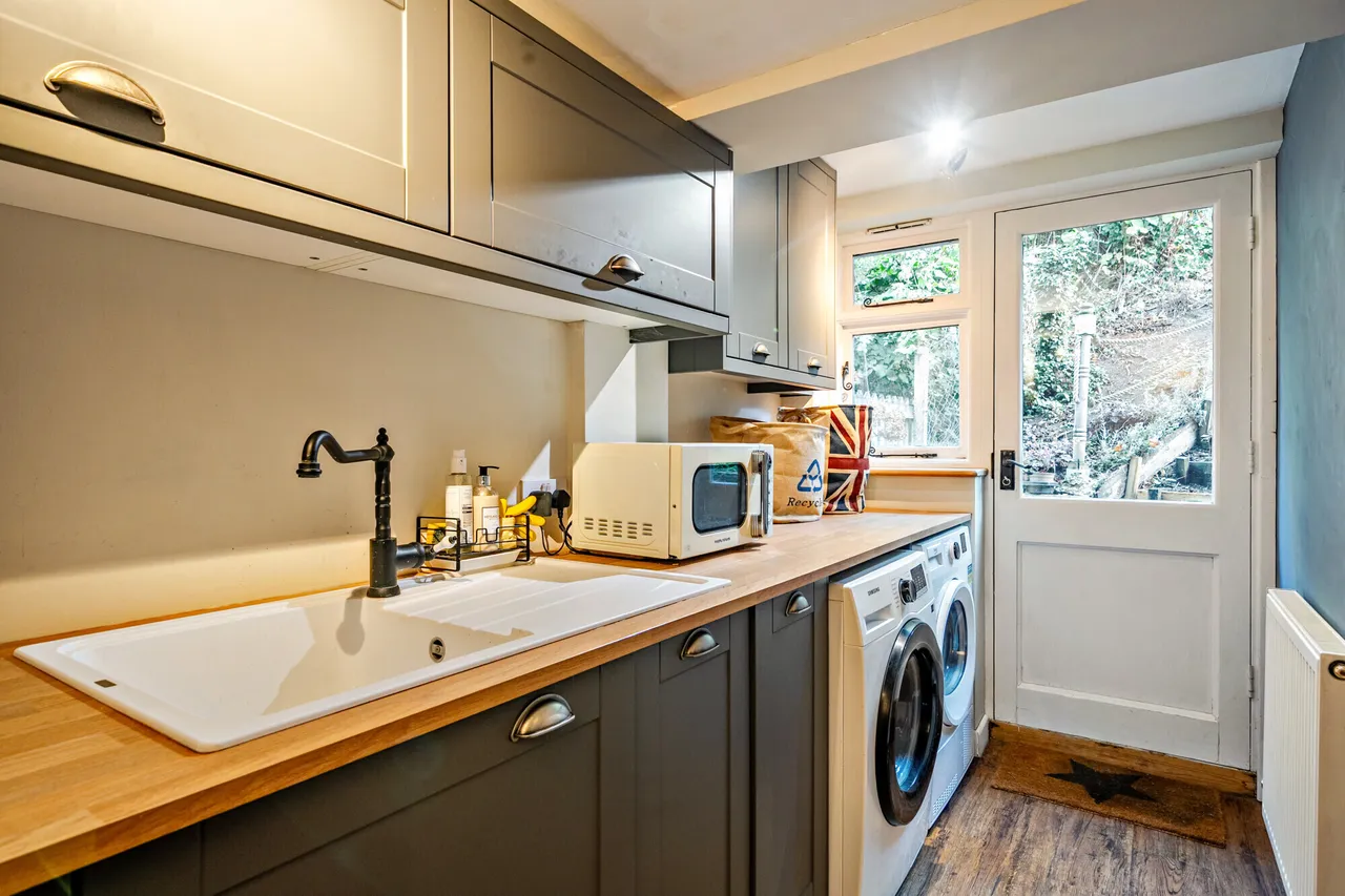 Snow Hill, Hilmarton, SN11, photo 6