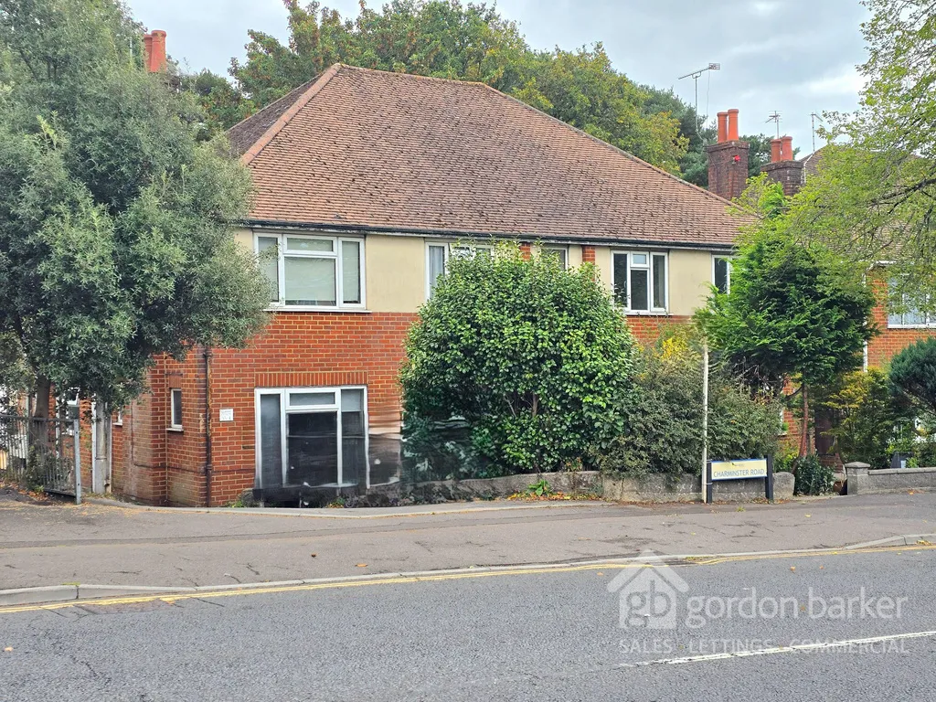 Queens Court, Bournemouth, Charminster Road, BH8 9SF, photo 6