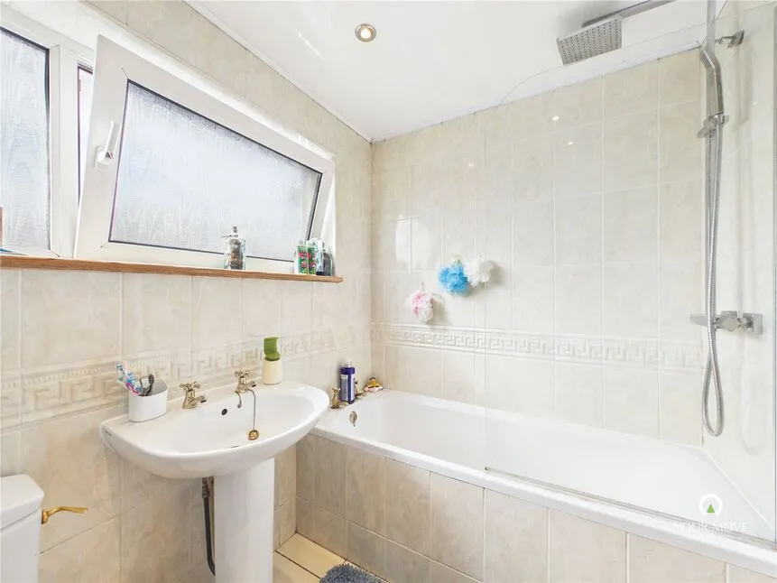 Dartmouth Avenue, Low Fell, NE9, photo 29