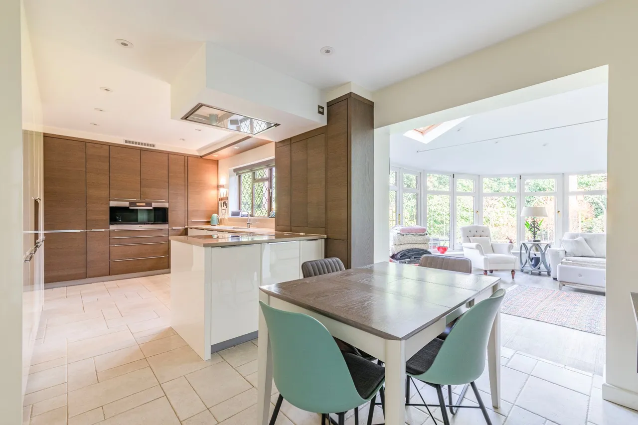Blackdown Avenue, Pyrford, GU22, photo 15