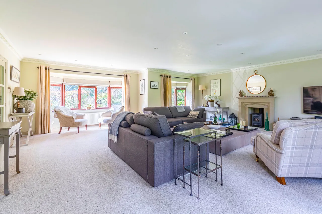 Blackdown Avenue, Pyrford, GU22, photo 10