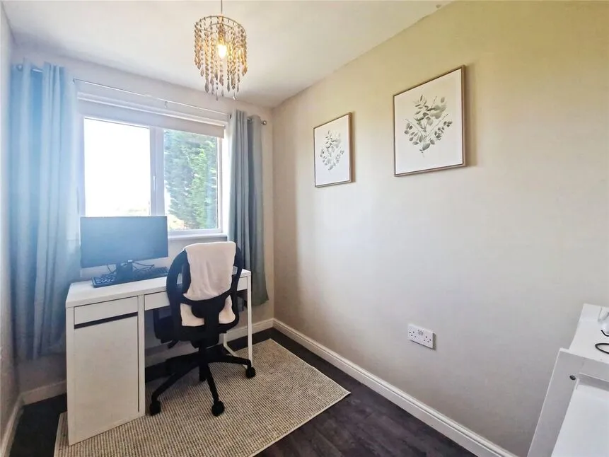 Blindsill Road, Farnworth, BL4, photo 9