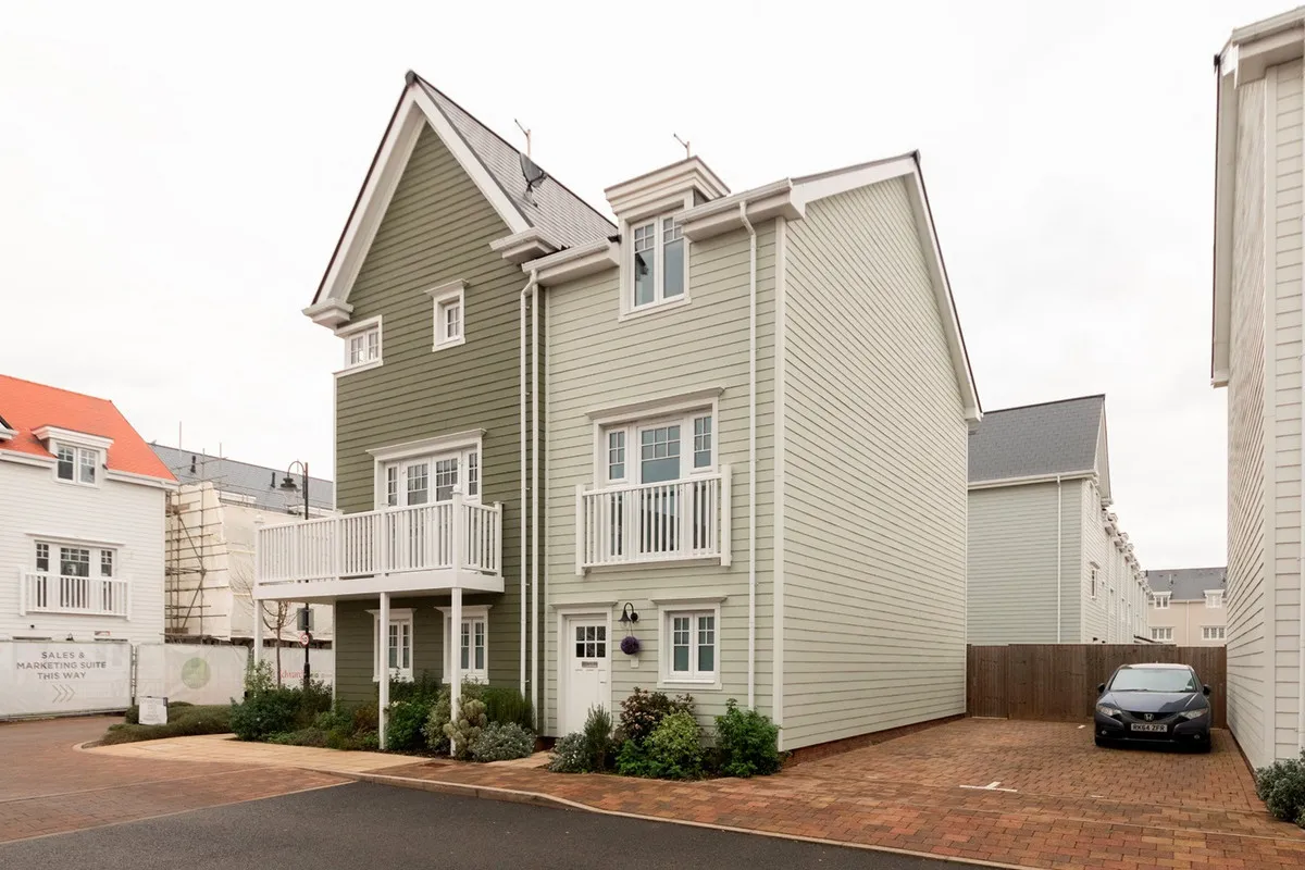 4 bed house to rent, Reading, RG2