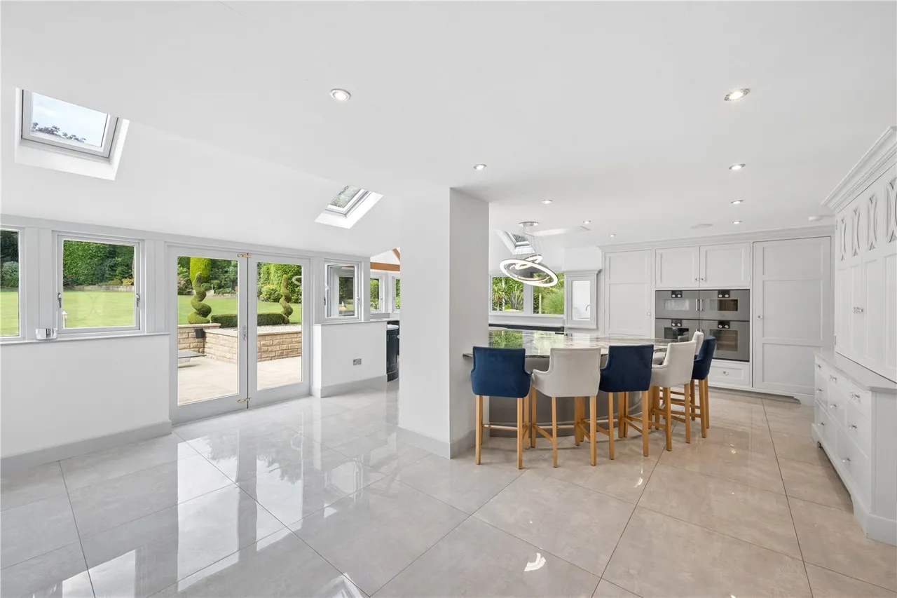 Aberford Road, Barwick In Elmet, photo 7
