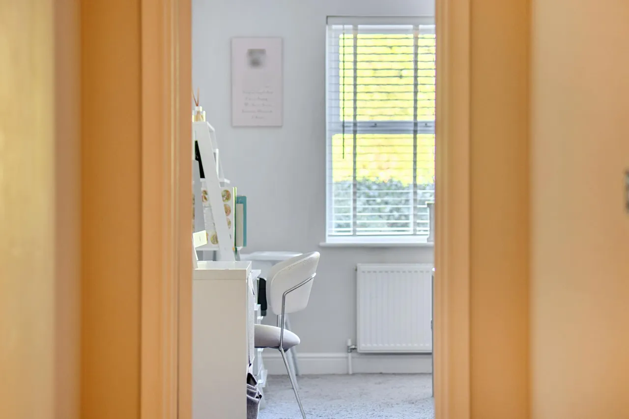 Furze Hill, Kingswood, KT20, photo 18