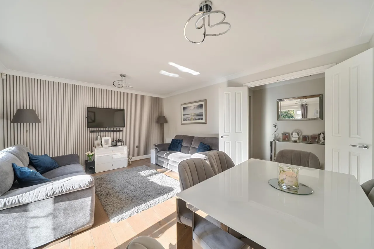 Furze Hill, Kingswood, KT20, photo 6