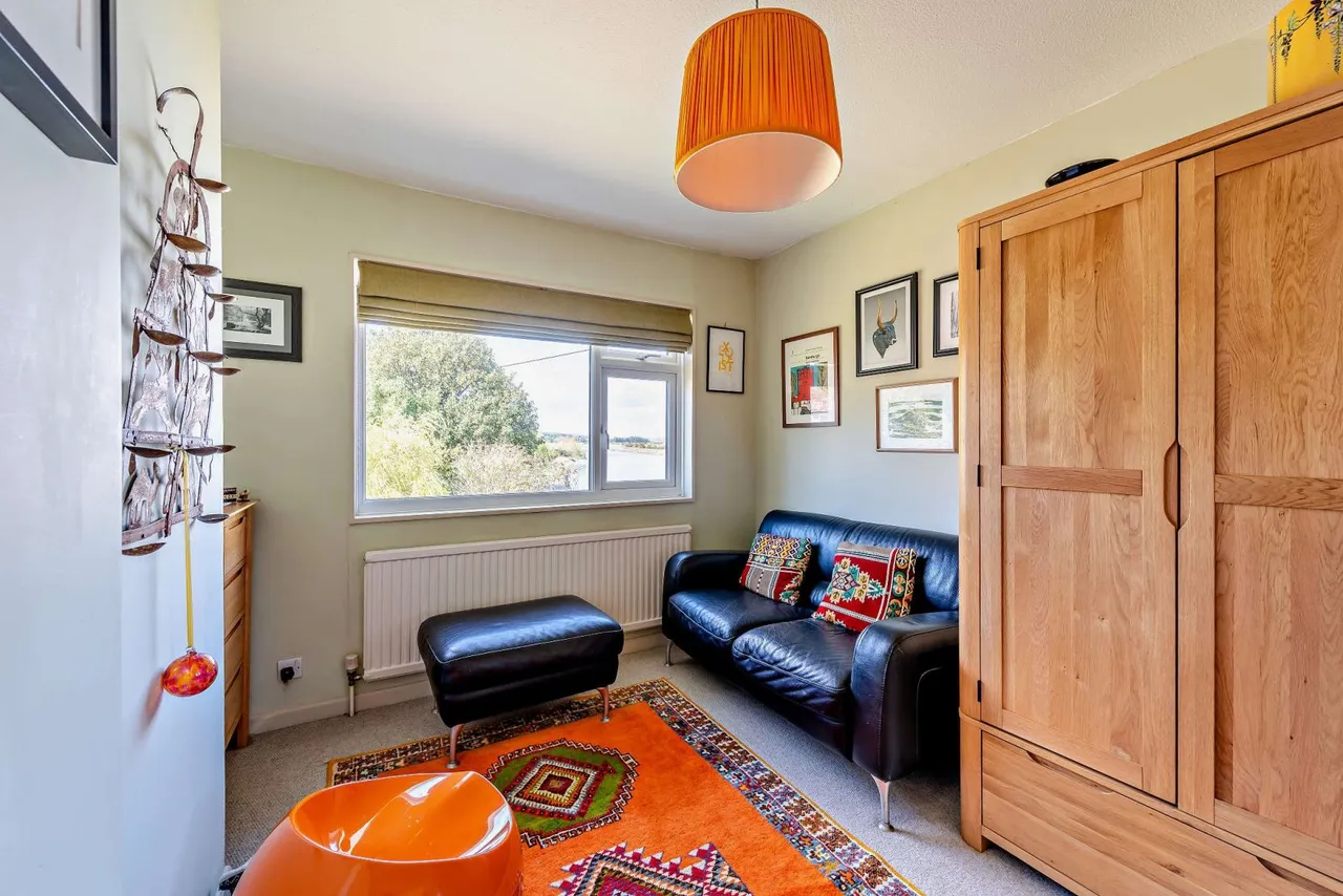 Lewes Road, Piddinghoe, Newhaven, East Sussex, BN9 9AH, photo 12