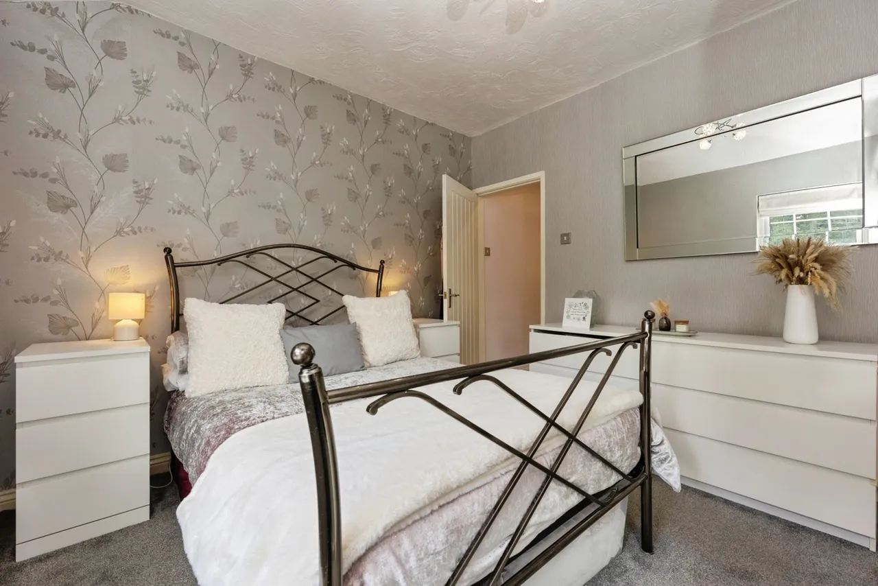 Warburton Lane, Partington, Manchester, Greater Manchester, M31, photo 12