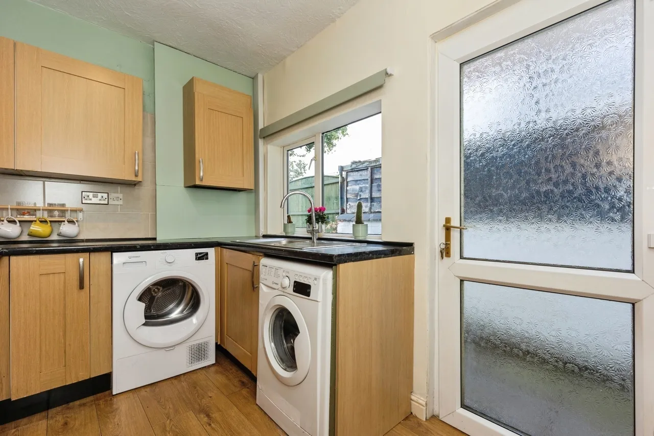 Warburton Lane, Partington, Manchester, Greater Manchester, M31, photo 9