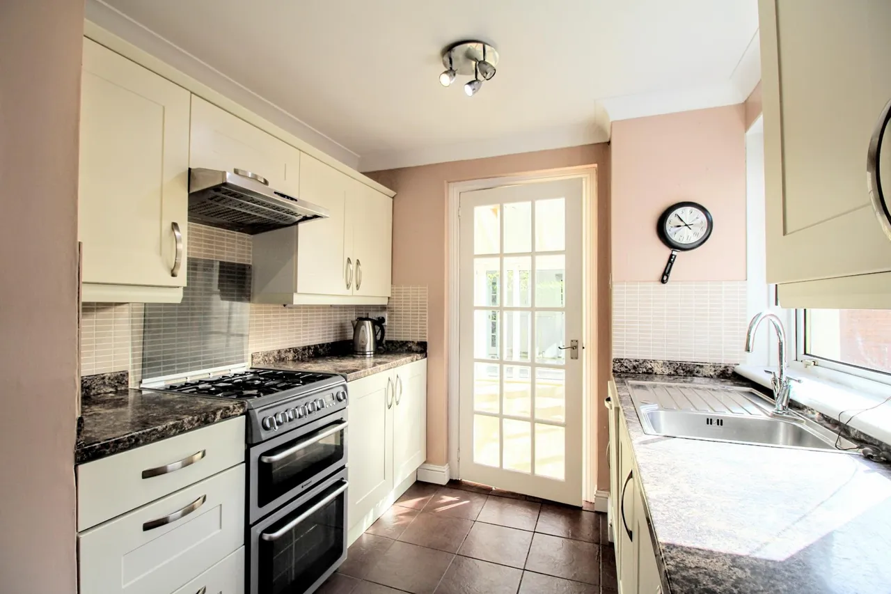 Lawers Place, Irvine, KA11, photo 9