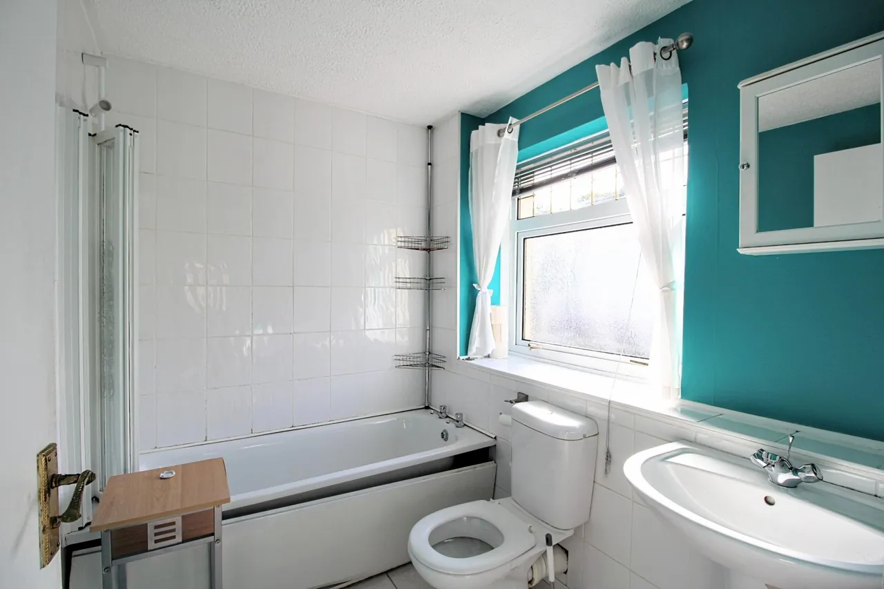 Lawers Place, Irvine, KA11, photo 14