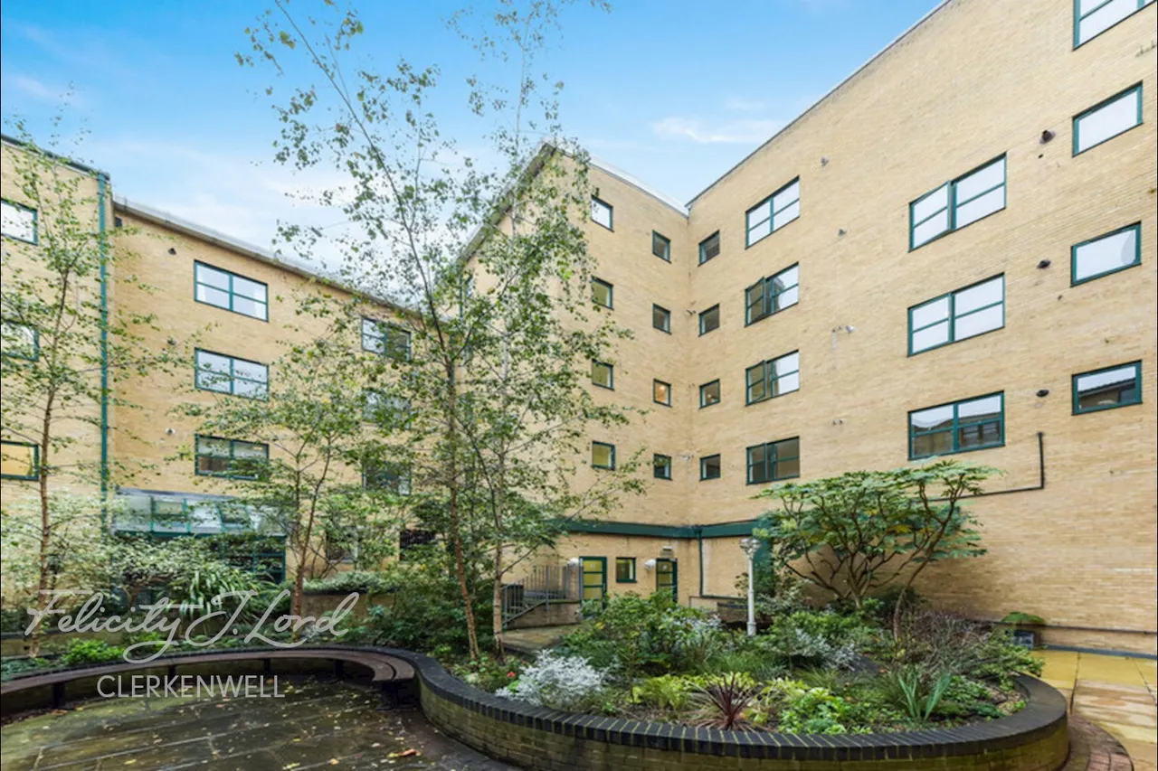 Goswell Road, London, EC1V, photo 12